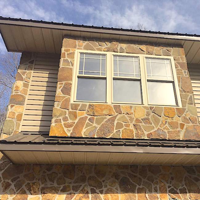 veneer & building stone, boulder look stone company.